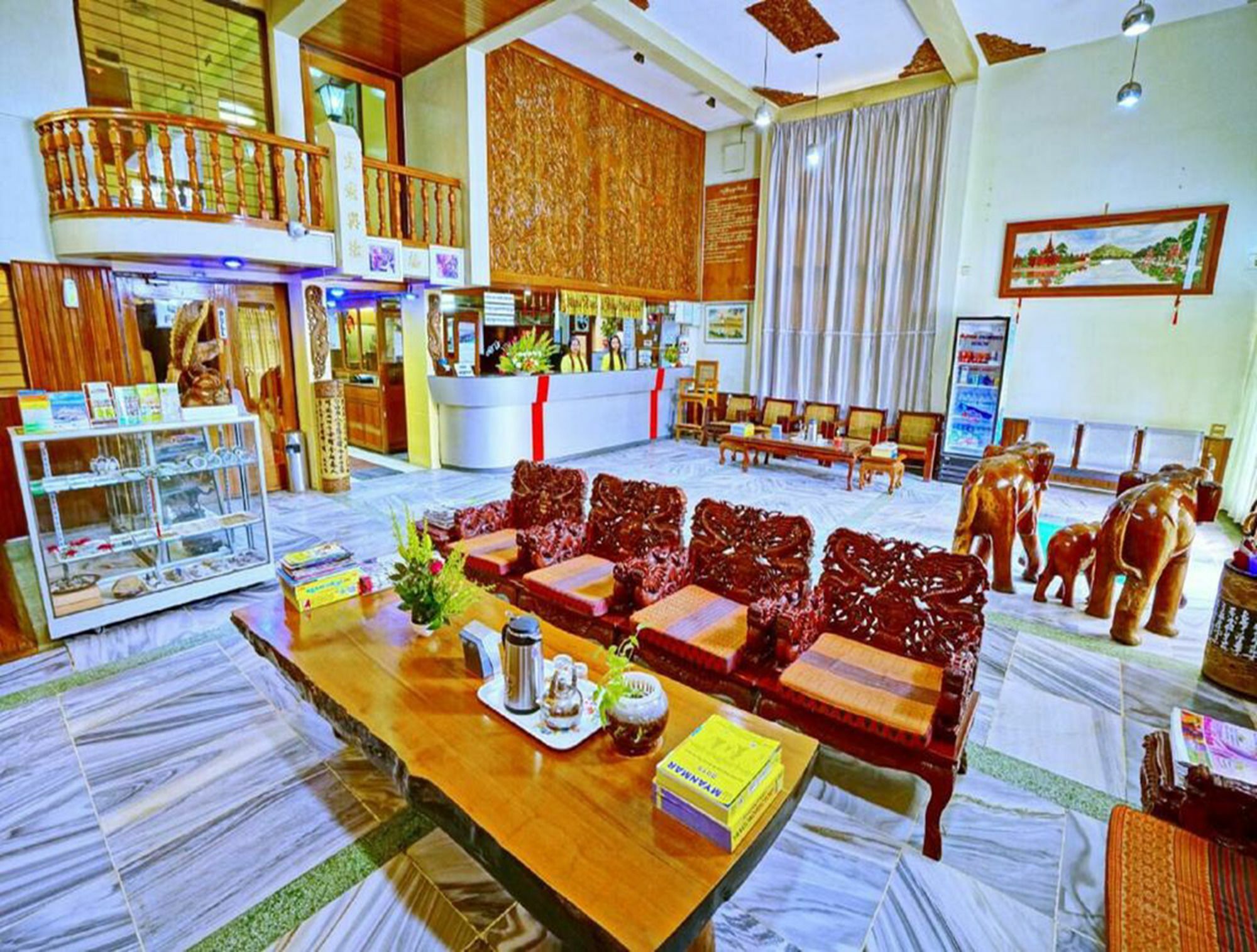 Taim Phyu Hotel Мандалей Екстериор снимка